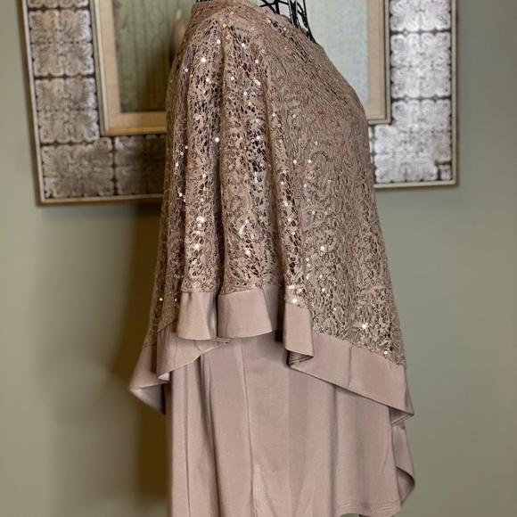 ROYAL CHAMPAGNE BLOUSE 2PC SET - Picture 2 of 3